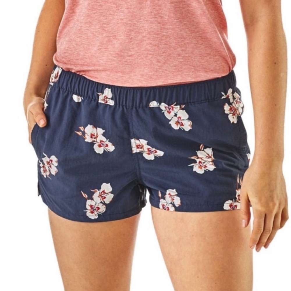 PATAGONIA Barely Baggies Shorts - Mariposa Lily: Classic Navy Pink White XS